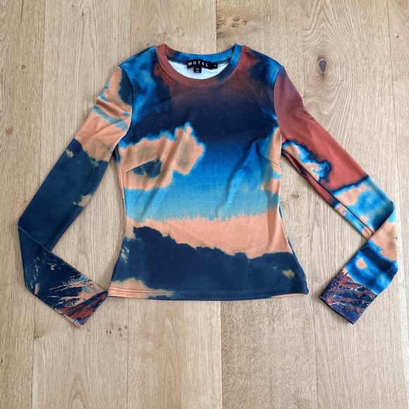 Motel Long Sleeve Top Narita Heat Map Size S Blue Yellow - Picture 1 of 4